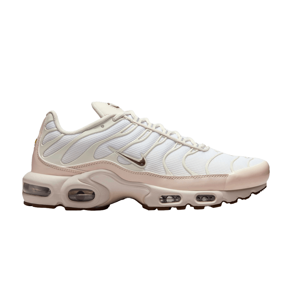 womens beige nike air max
