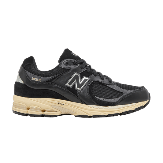 New Balance 2002R Black Vintage