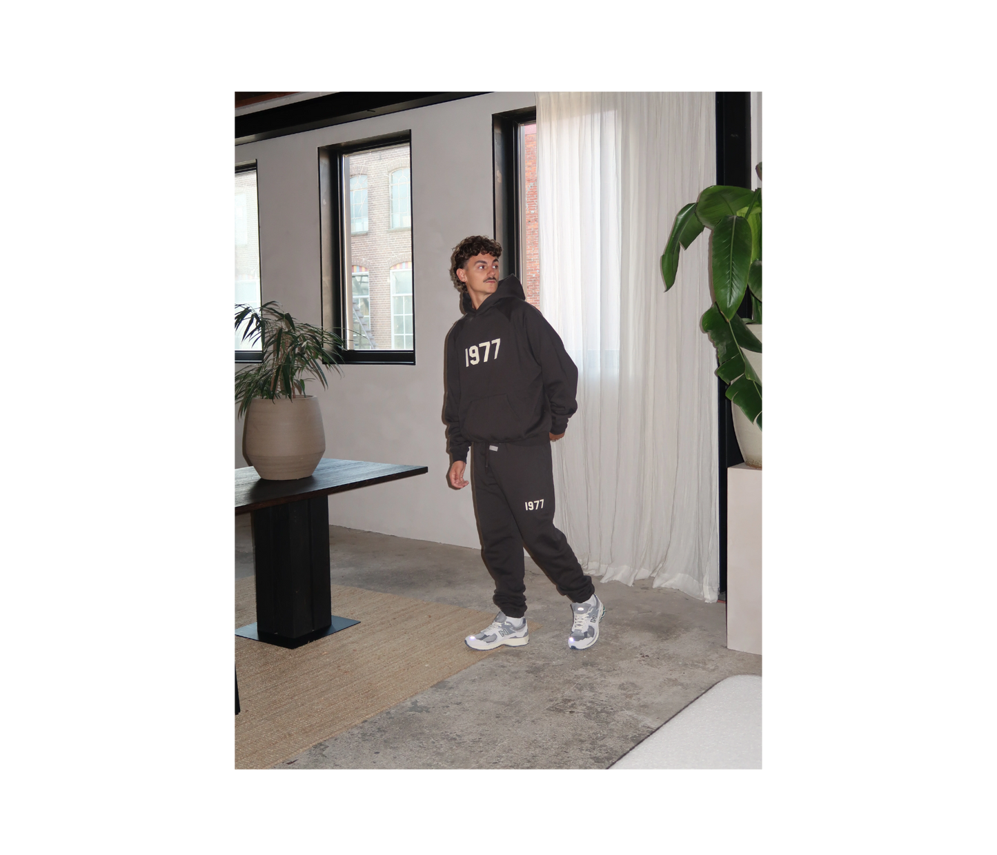 Fear Of God Essentials 1977 Iron Black Full Set