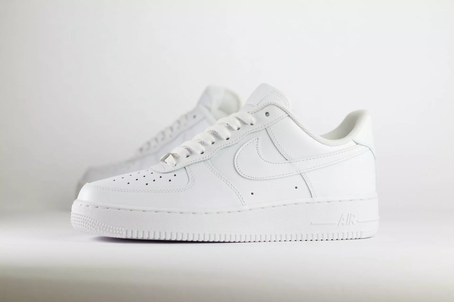 Nike Air Force 1 Low '07 White
