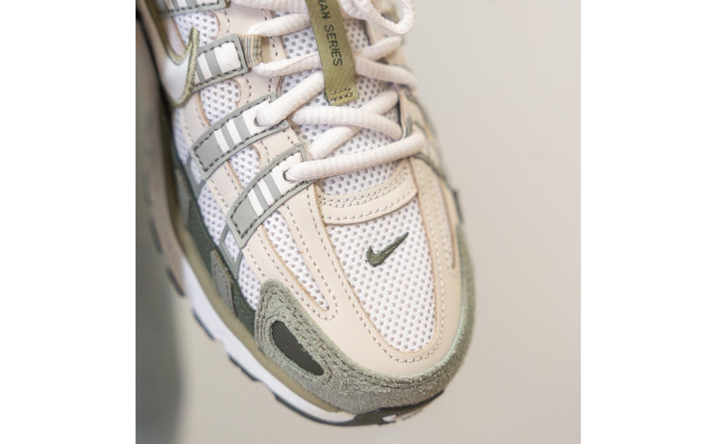 Nike P-6000 Light Army Cargo Khaki