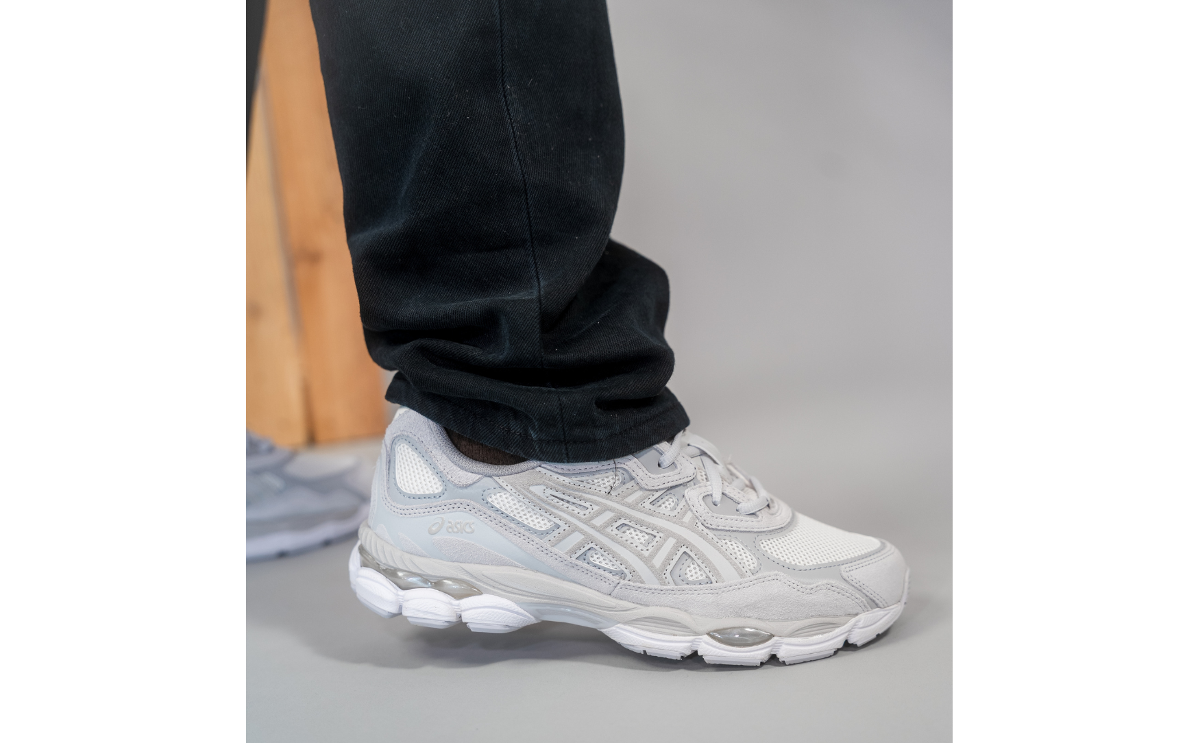 ASICS Gel-NYC Cream Cloud Grey