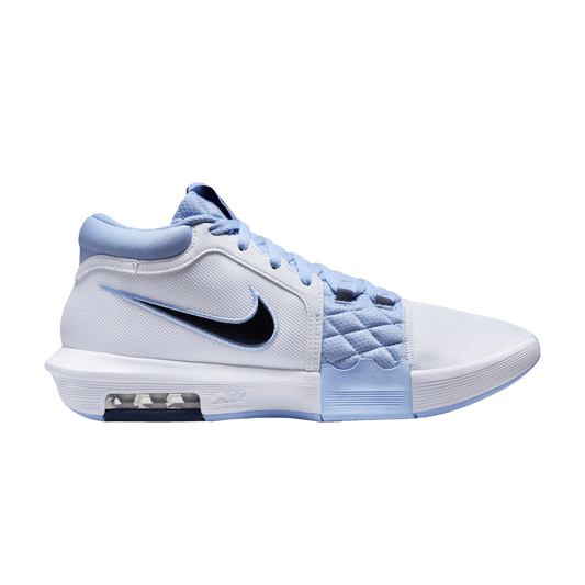 Nike LeBron Witness 8 UNC