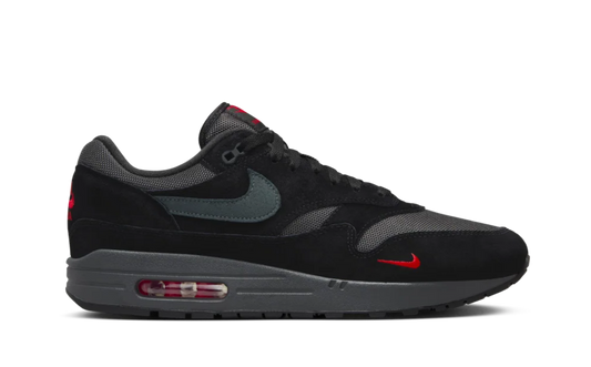 Air Max 1 Bred