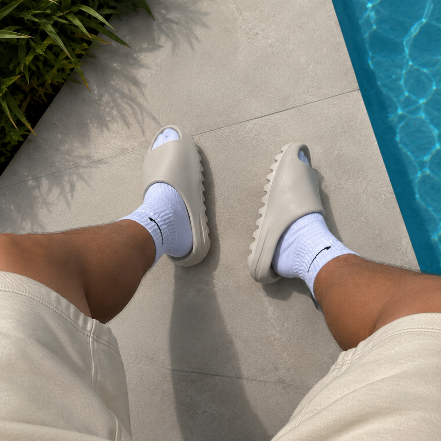 Yeezy Slide YS-01 Cream