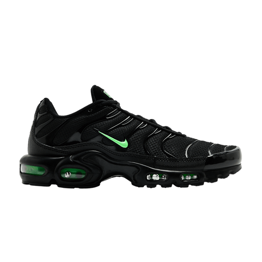 Nike Air Max Plus Black Green Strike