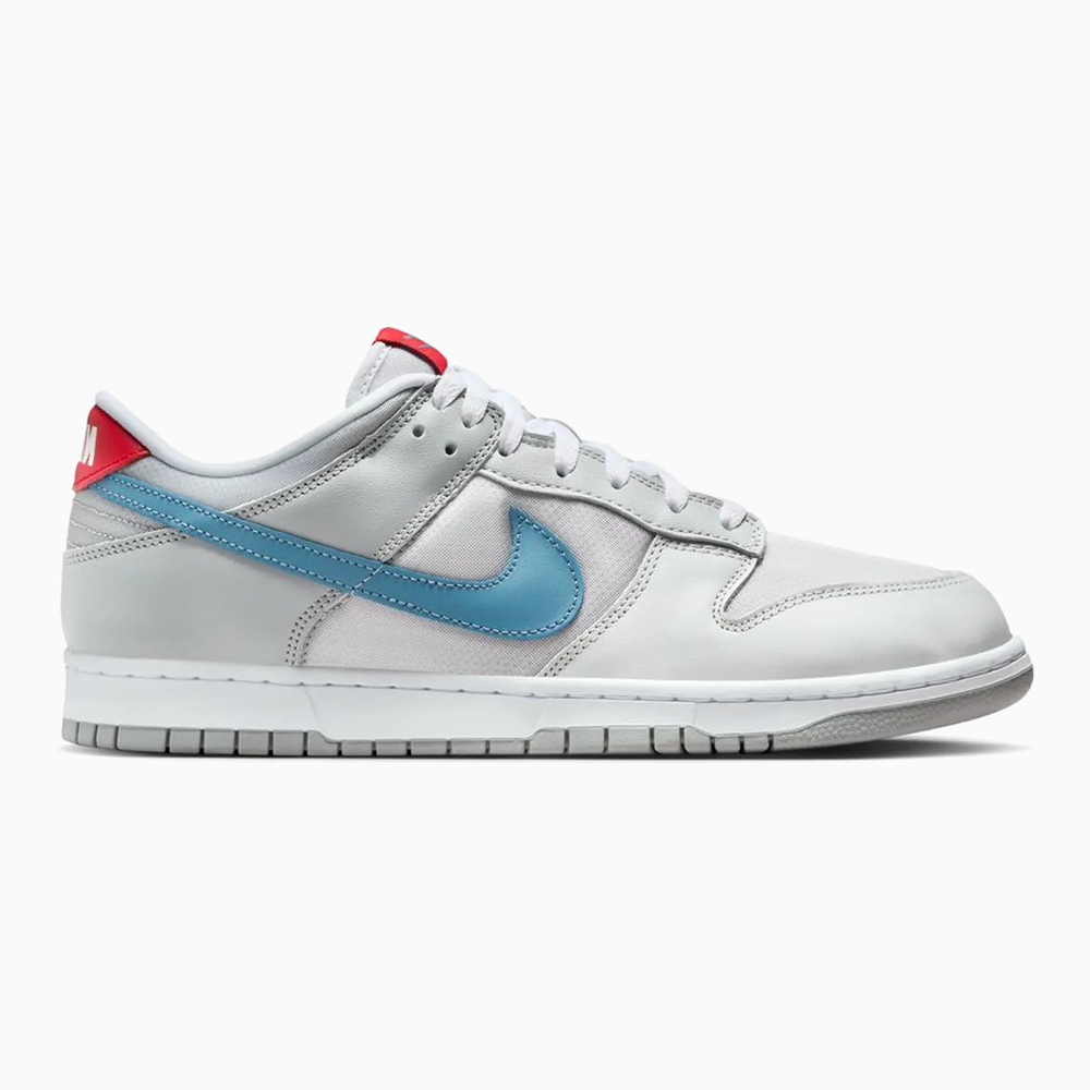 Nike Dunk Low "Silver Surfer"