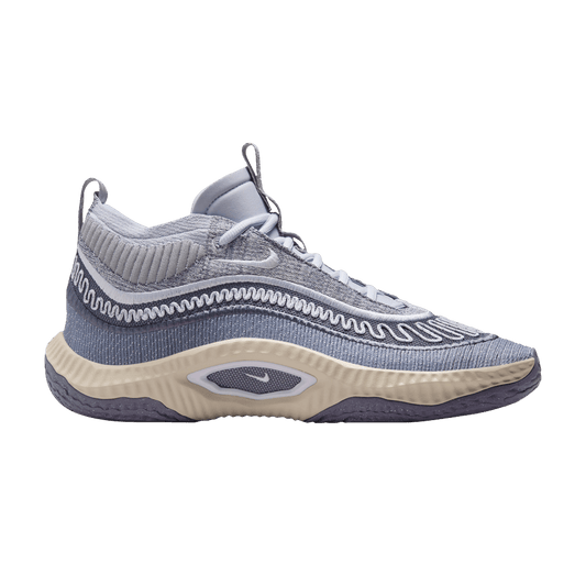 Nike Cosmic Unity 3 Be True To Her School