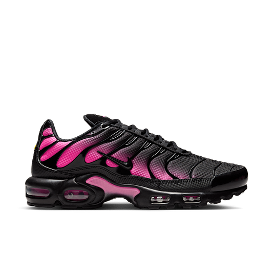 Nike Air Max Plus Black Hyper Pink