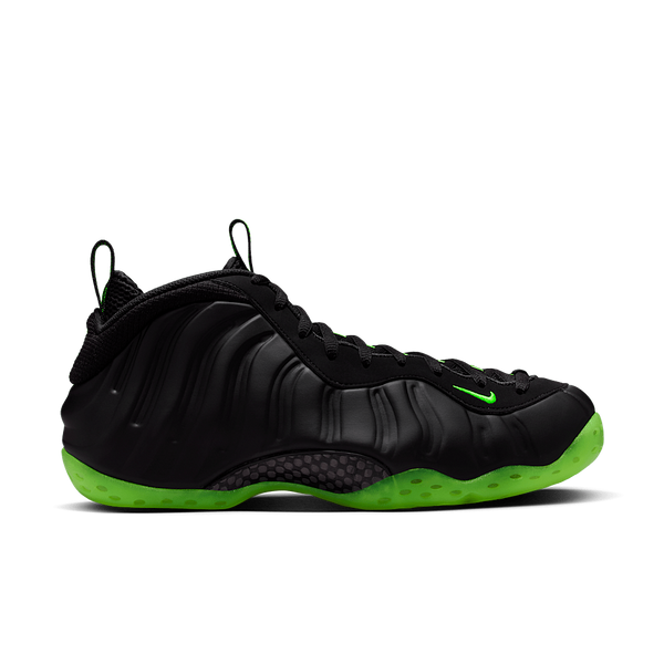 Nike Air Foamposite One Black Volt