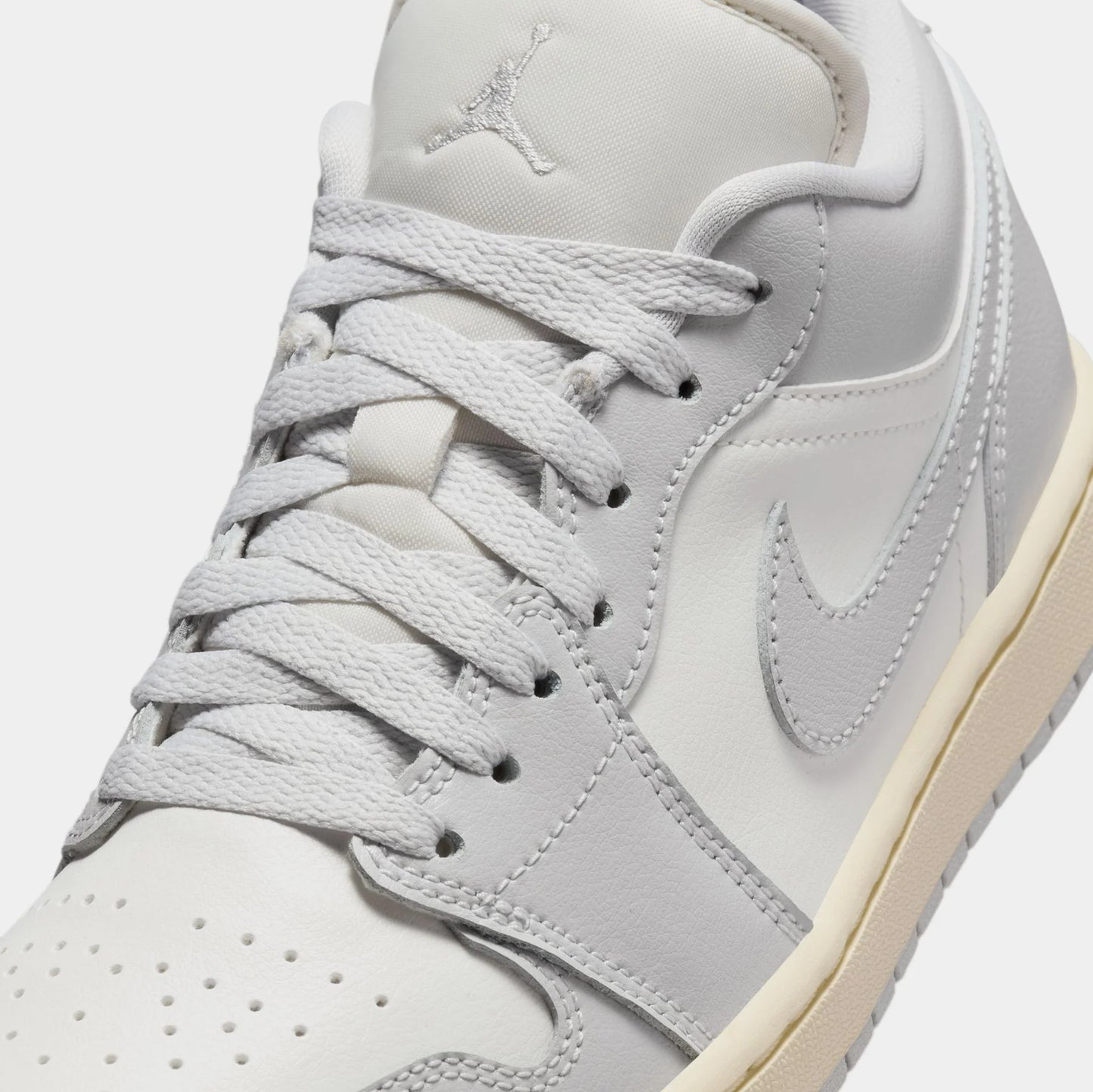 Nike Air Jordan 1 Low "Neutral Grey" Wmns