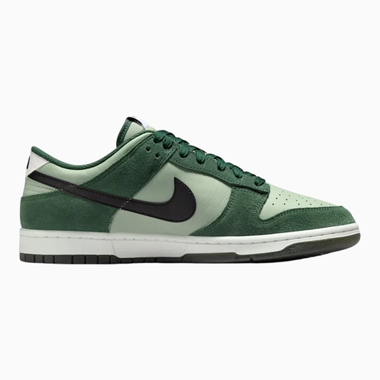 Nike Dunk Low Retro Se