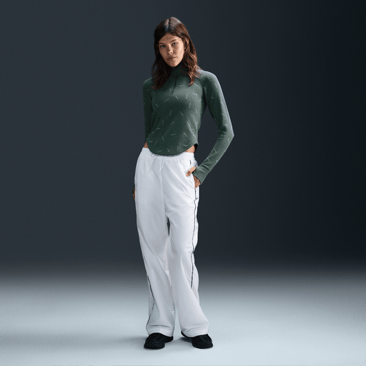 Nike Sportswear Collection Women's Slim 1/2-Zip Long-Sleeve Logo Top Vintage Green/Light Army/Vintage Green