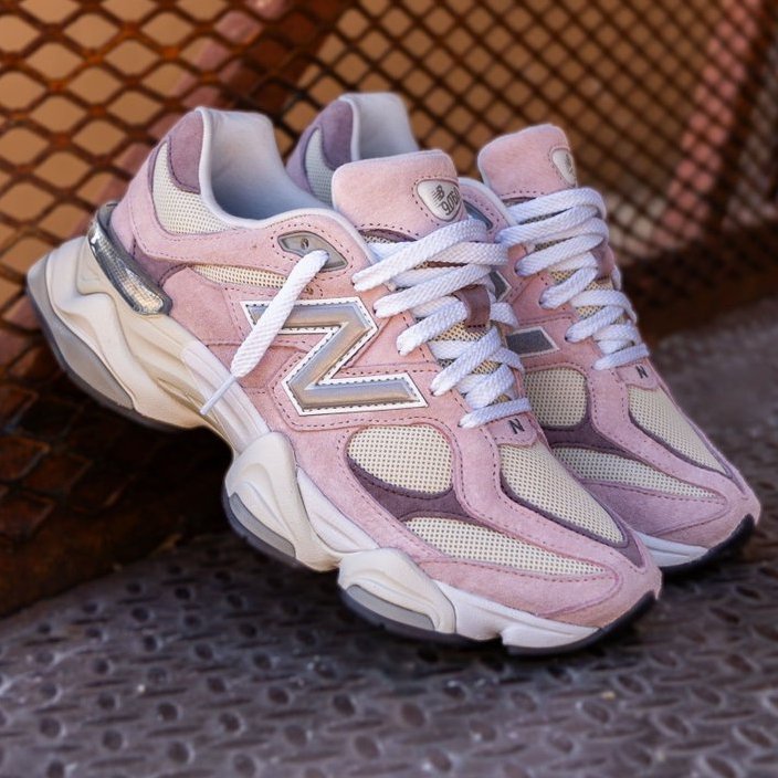New Balance 9060 Rose Sugar Angora