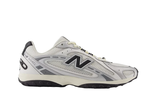 New Balance 204L Silver Metallic Black